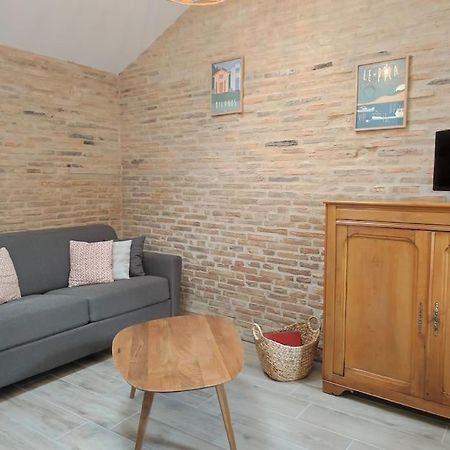 Studio De Charme Independant Belin-Beliet Экстерьер фото